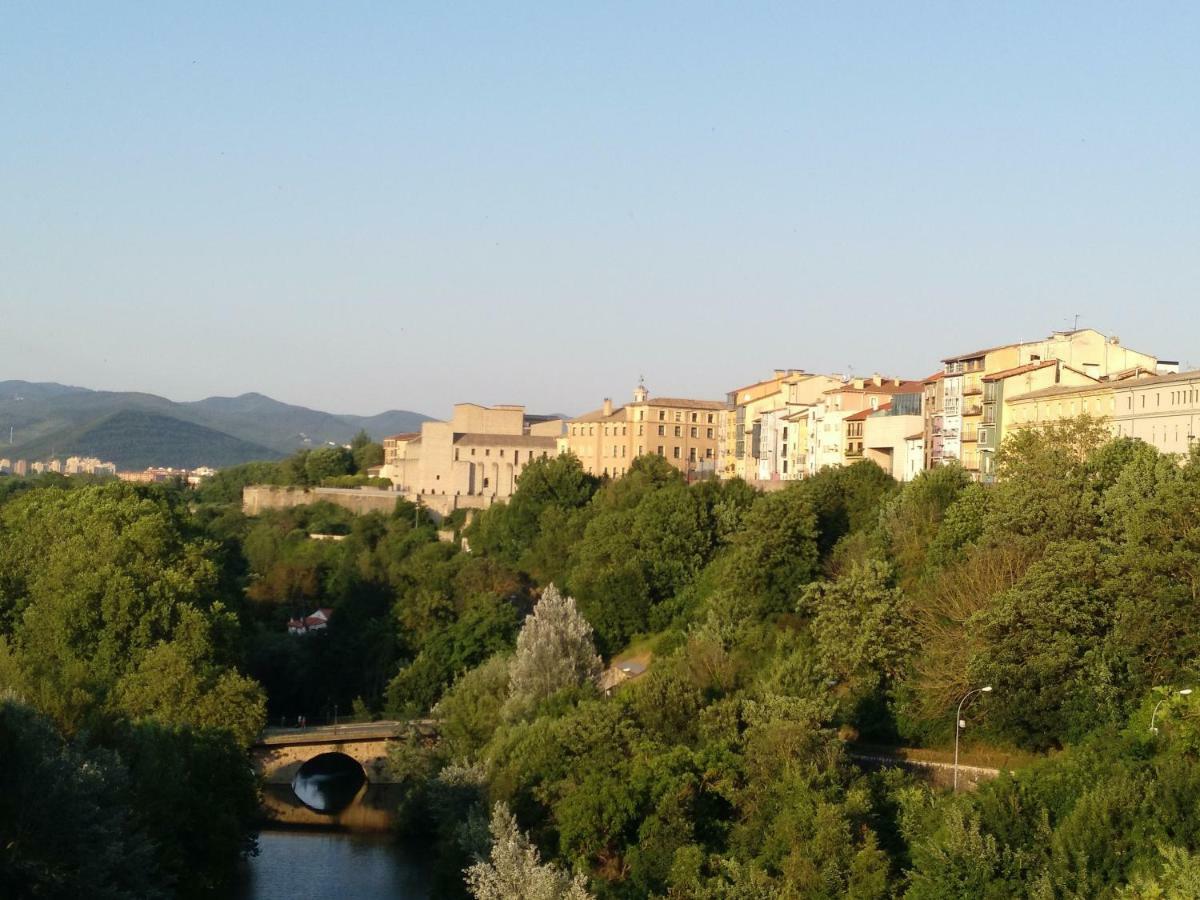 Appartamento El Oasis De La Estafeta Pamplona Esterno foto